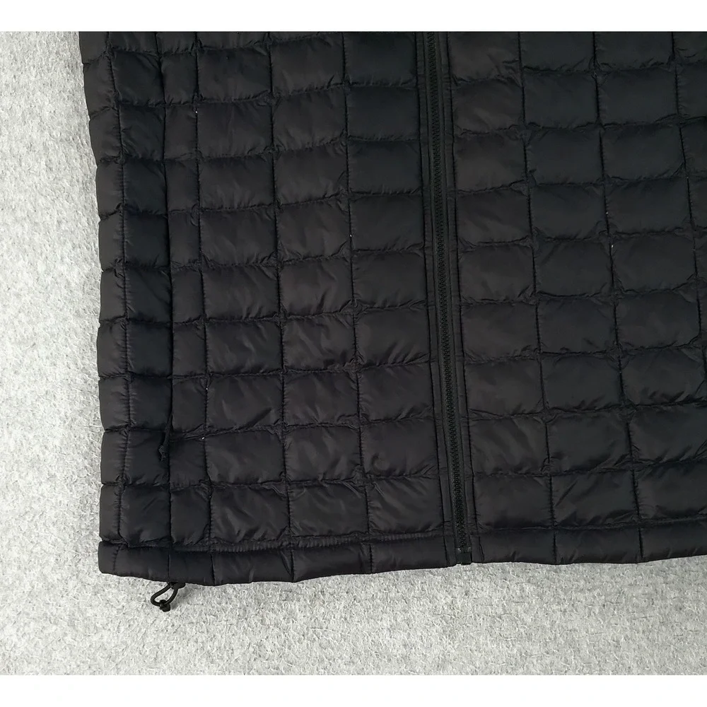 The North Face Vest Mens Small Black ThermoBall Eco Insulated Puffer *HGGC LOGO